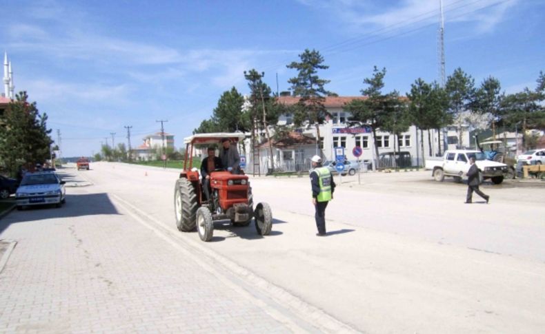 Çevre ve Şehircilik İl Müdürlüğü ekipleri egzoz emisyon denetimi yaptı