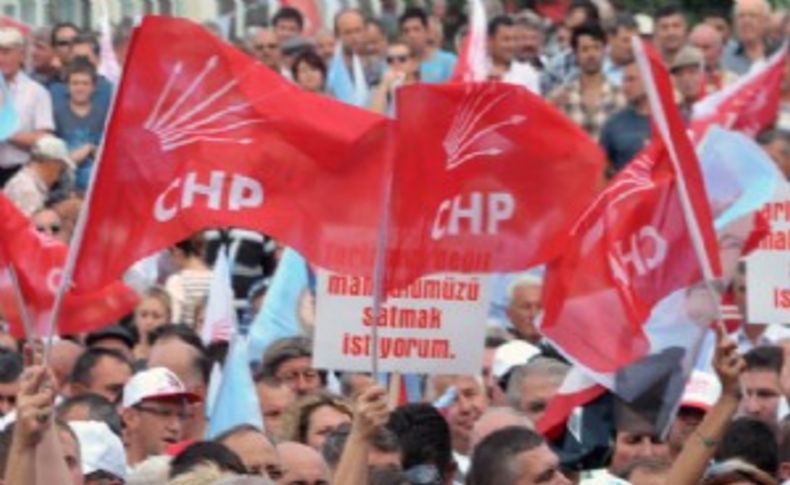 CHP İzmir'de fermuar kulisleri