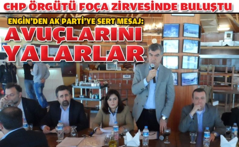 CHP İzmir örgütü Foça'da buluştu