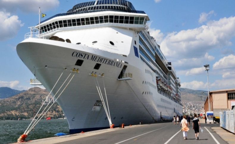 Costa Meditarranea, İzmir’den Yunan adalarına düzenli sefer yapacak