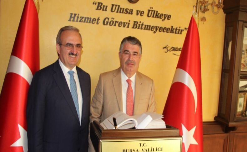 Çözüm süreci sorulan eski İçişleri Bakanı Şahin: Hepinize başarılar diliyorum