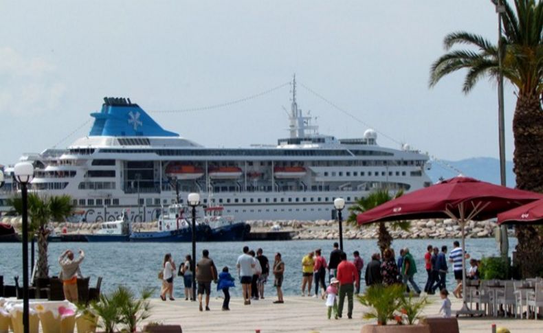 Çeşme'ye bu yıl kaç Cruise gemisi gelecek