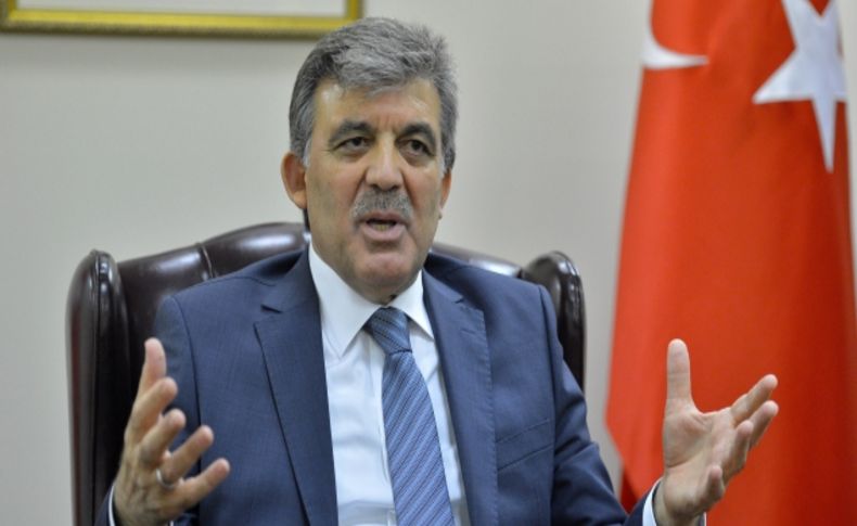 Cumhurbaşkanı Gül, gazetecilerle bir araya geldi