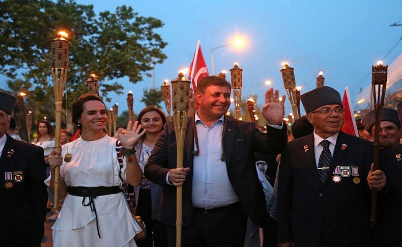 Cumhuriyet Bayramı’na dört dörtlük kutlama!