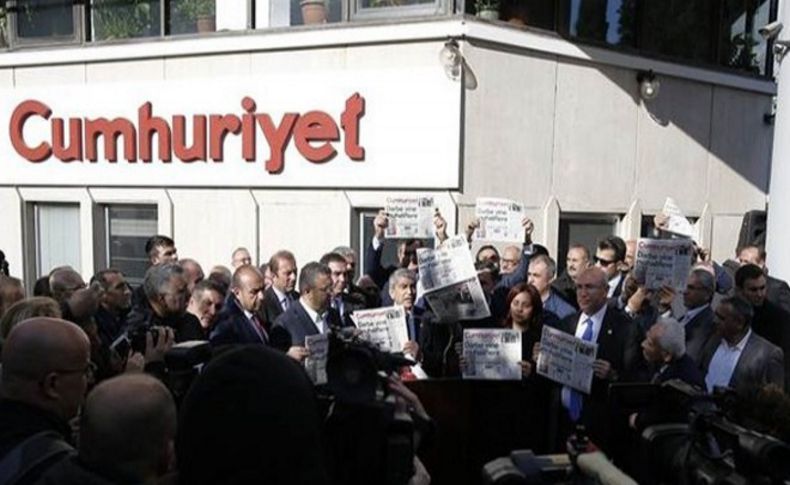 Cumhuriyet Gazetesi'ne operasyon!