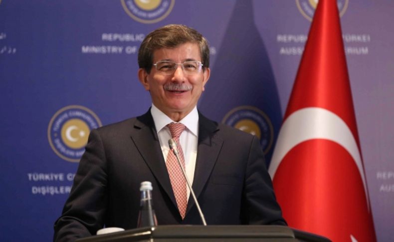Davutoğlu: Rusya ile ticaret hacmini 100 milyar dolara çıkarmayı hedefliyoruz