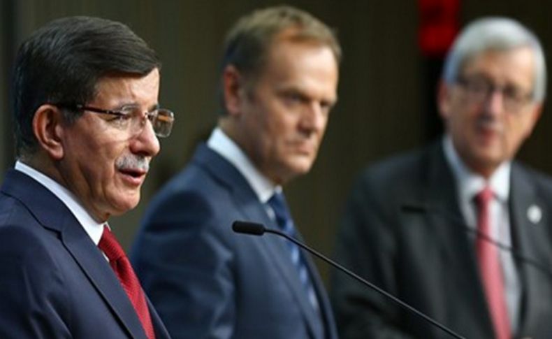 Davutoğlu: Tarihi bir gün, önemli bir anlaşmaya vardık