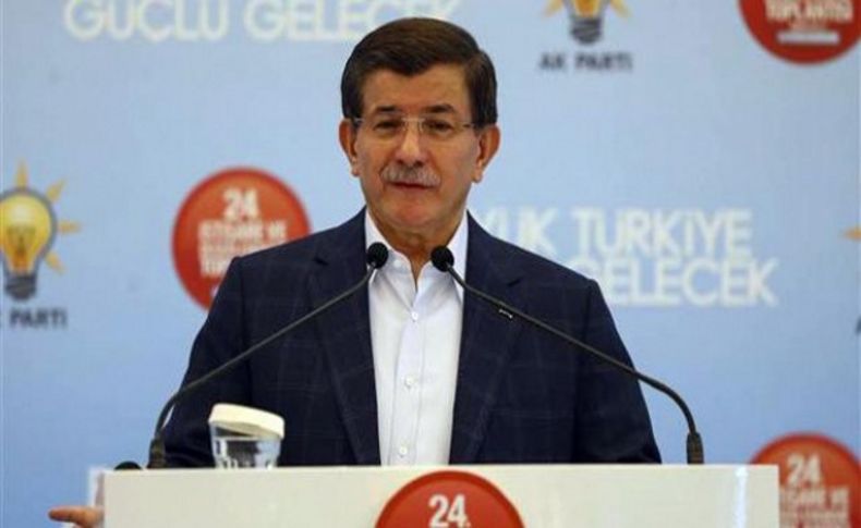 Davutoğlu'ndan sert Suriye suçlaması