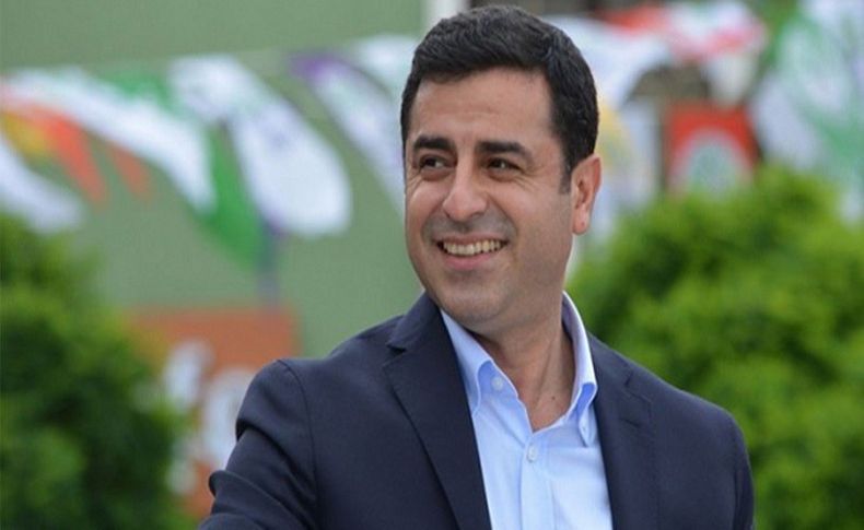 Demirtaş'ın avukatları AYM'ye başvurdu