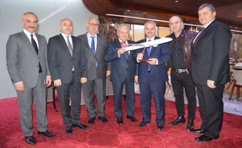 'İzmir havayolu aktarım merkezi olsun' önerisi