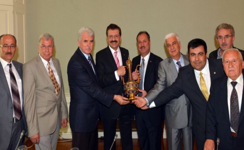 Denizli oda ve borsalarından TOBB Başkanı Hisarcıklıoğlu’na destek