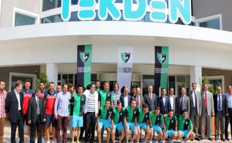 Denizlispor’un ismi, ‘Tekden Denizlispor’ olarak değişti