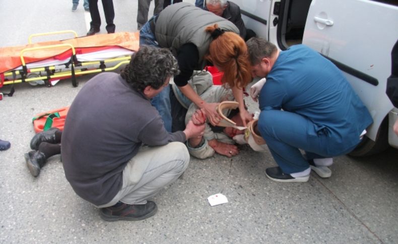 Dili nefes borusuna kaçan kazazede boğazında delik açılarak kurtarıldı