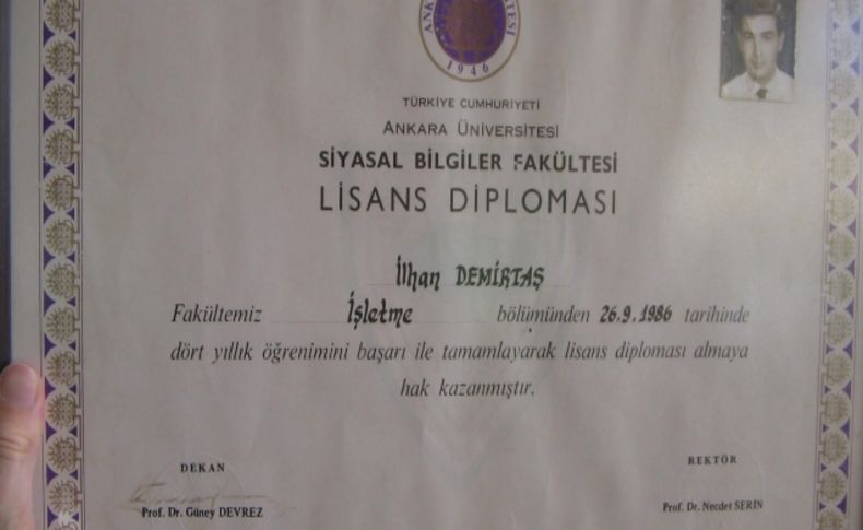 Diplomasını ağaca astı, çobanlığa başladı