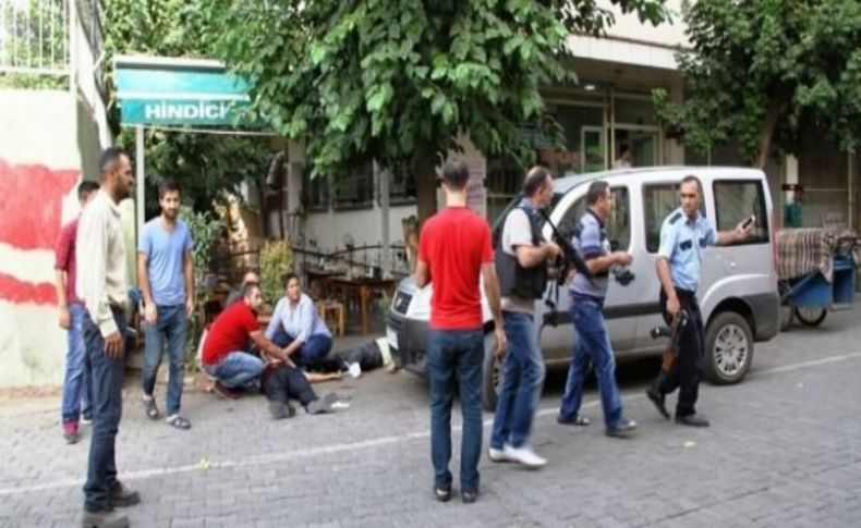 PKK'lılar çorbacıyı taradı:1 vatandaş öldü  3'ü polis yaralı