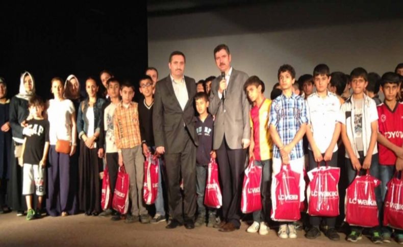 Diyarbakırlı yoksul çocuklar beğendi, İstanbullu veliler aldı