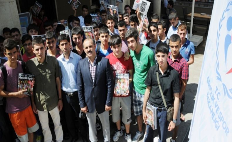 Doğu-Batı Kardeşliği Projesi ile gençler tatil yapıp İngilizce öğrenecek