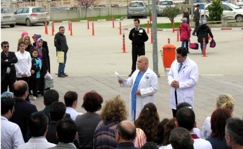 Dörtçelik Çocuk Hastanesi doktorları Dr. Arslan’ı andı