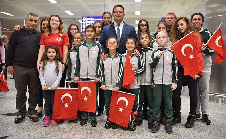 Dünya Şampiyonu çıkaran Bornova Belediyesi, cimnastikte marka oldu