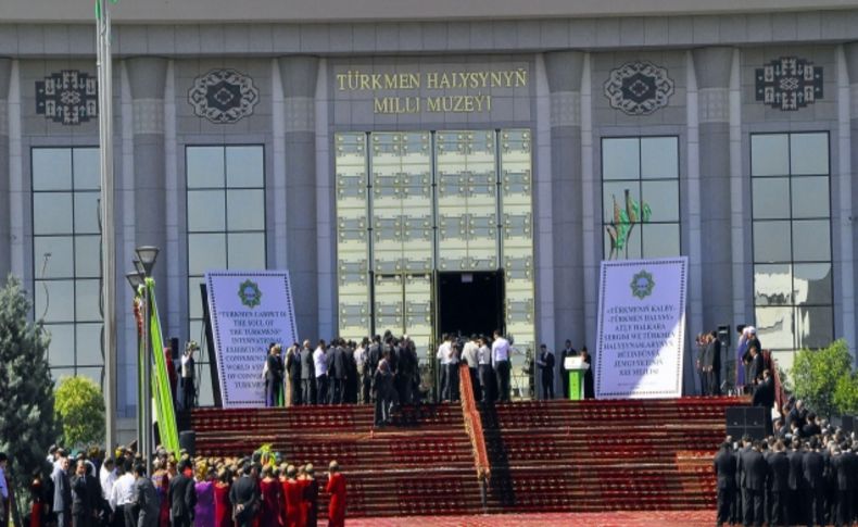 Dünyada halı bayramını kutlayan tek ülke: Türkmenistan