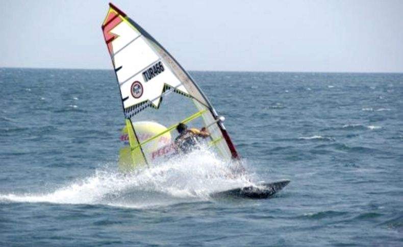 Dünyanın En İyi Windsurfçüleri Beylikdüzü’nde Yarışacak