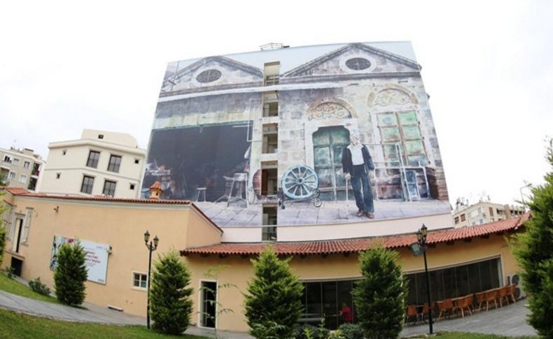 Bornova'nın duvarları sanatla renkleniyor