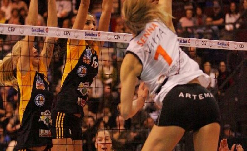 Eczacibaşi Vitra 4'te 4 Yaparak Gruptan Çikmayi Garantiledi