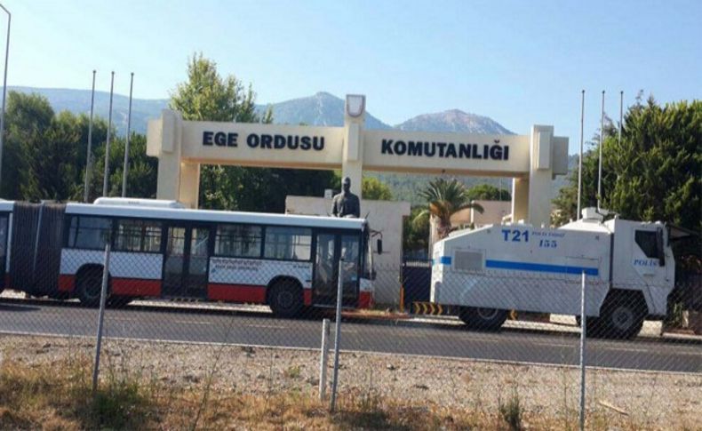 Ege Ordusu Komutanlığı ve Maltepe Askeri Lisesinde operasyon: 6 gözaltı