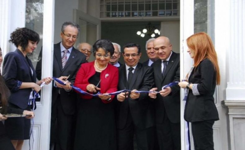 Ege Üniversitesi Kağıt Ve Kitap Sanatları müzesi açıldı