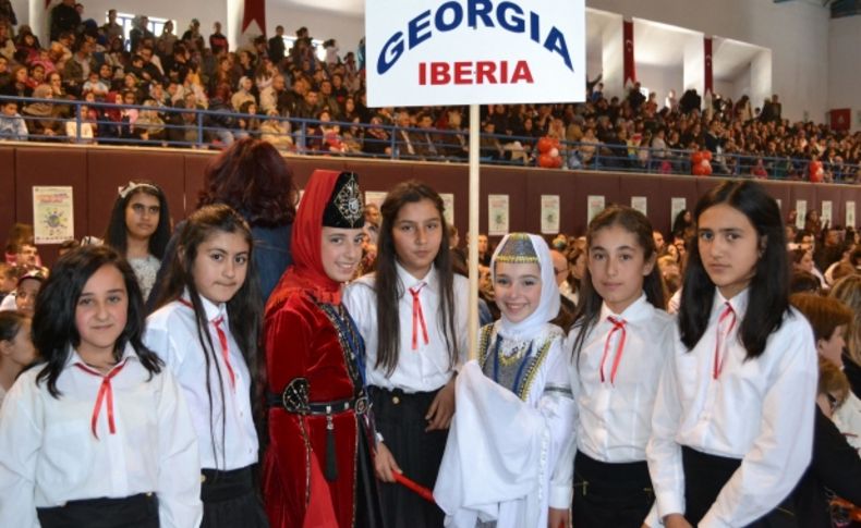 Eğirdir’de 23 Nisan Şenlikleri başladı