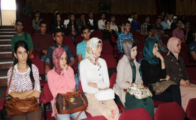 Elazığ'da öğrencilere yönelik bilgilendirme toplantısı yapıldı