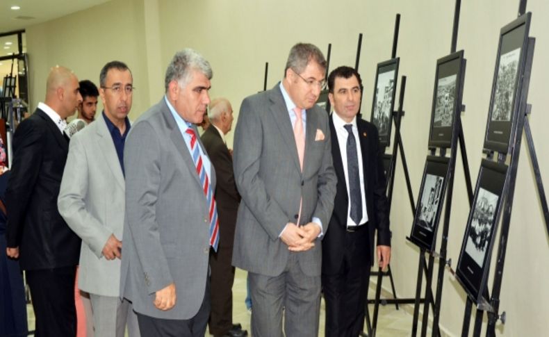 Elazığ'da 'Uzun İnce Bir Yol' fotoğraf sergisi açıldı