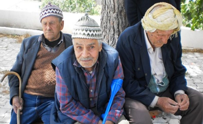 İzmir'de binlerce kişi konut mağduru oldu