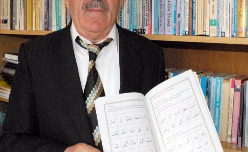 Emekli öğretmen Kuran okumayı kolaylaştıran öğrenme metodu geliştirdi