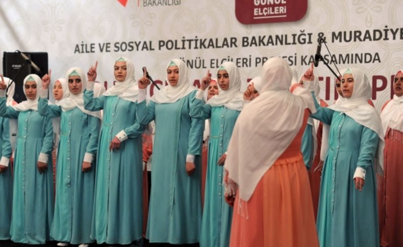 Emine Erdoğan: Çocuklarının gözü önünde anne babaları katleden insan olamaz