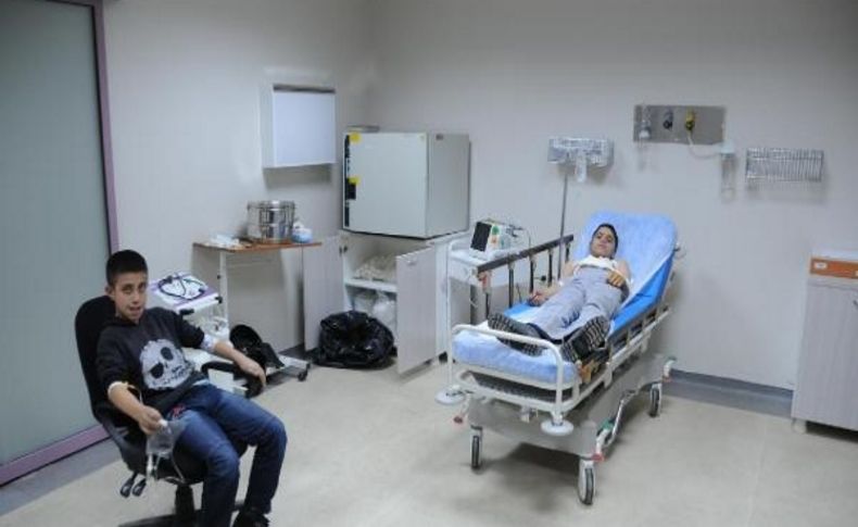Engellileri Taşiyan Minübüs Kaza Yapti: 9'u Engelli Çocuk 13 Kişi Yaralandi