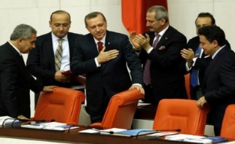 Erdoğan, Kabinede 10 Bakanı Değiştirecek