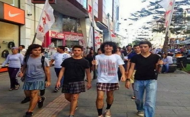 Erkek öğrencilerden 'etekli' protesto