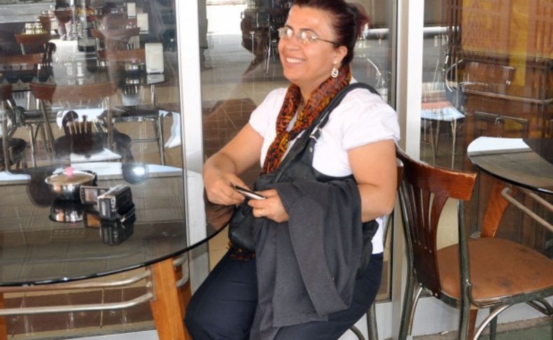 Erken teşhisle hayat kurtaran ebe 'yılın ebesi' seçildi