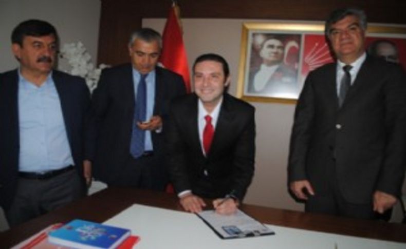 Erbakan CHP'de!