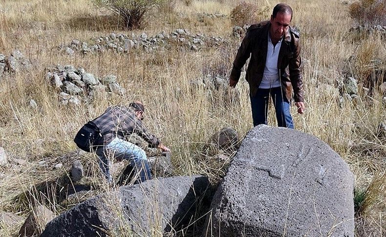 Erzurum'da tarihi kaleyi çaldılar