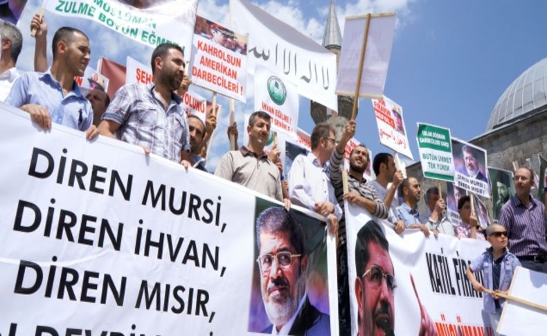 Erzurum'da Suriye ve Mısır'daki katliamlar protesto edildi