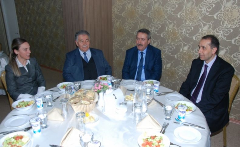 ESAFED, gittiği ülkelerde EXPO 2020 için destek arıyor