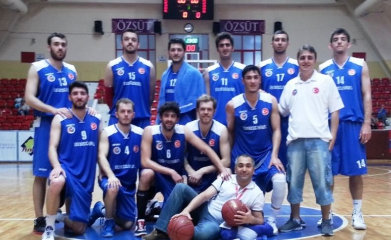 Fatih Üniversitesi Basketbol Takımı Türkiye şampiyonu oldu