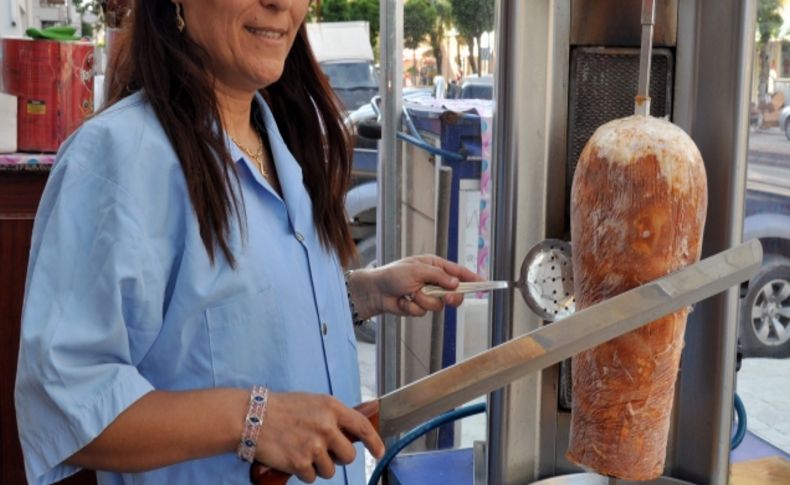 Fedakar anne kredi aldı, çaycılıktan kendi işinin patronu oldu