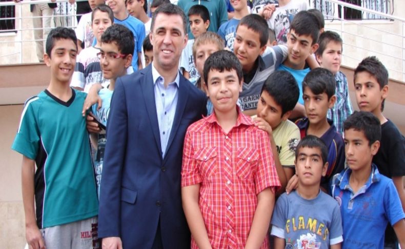 'Fedakarlık denilince aklıma Kenya'da görev yapan Konyalı öğretmen gelir'