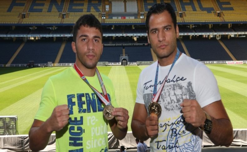 Fenerbahçeli boksörler: Gurur verici güzel bir başarı elde ettik