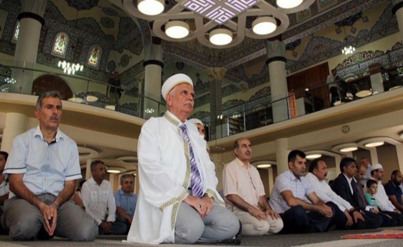 FETÖ'nün kütüphanesi cami oldu