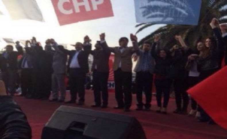 CHP Foça'da gençlik ateşi!