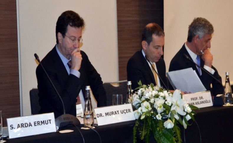 Fitch’ten Türkiye’ye cari açık ve sermaye uyarısı
